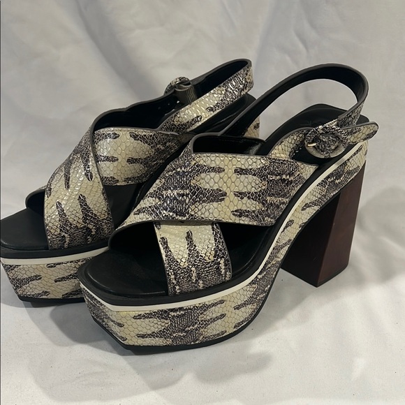 Vince Camuto Snake Print Platform Sandals - Picture 1 of 5